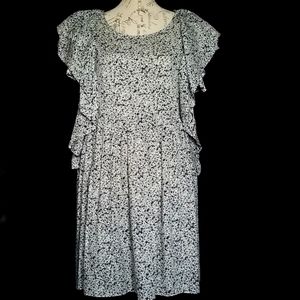 Carly Jean Los Angeles Floral Ruffled Sleeve, White Floral on Navy Blue, Size M